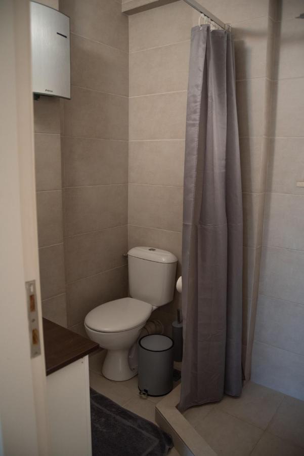 Naiads Nest - The Blue Wave Apartment Varkiza Ngoại thất bức ảnh